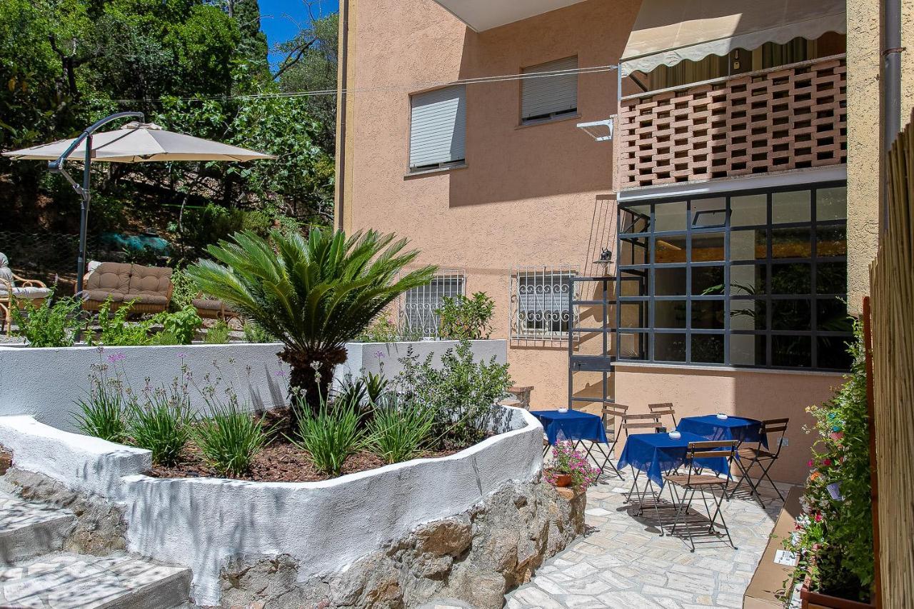 Brezza Marina Guest House 포르투 에르콜레 외부 사진